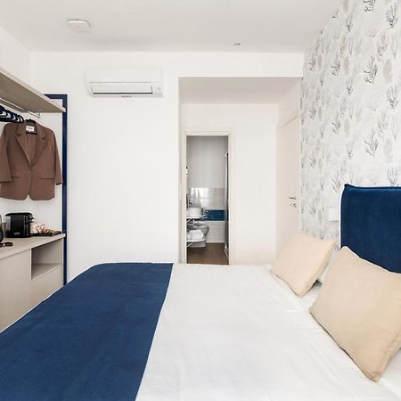 Yourhome - Blue Marina Rooms Sorrento Bagian luar foto