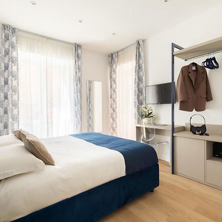 Yourhome - Blue Marina Rooms Sorrento Bagian luar foto