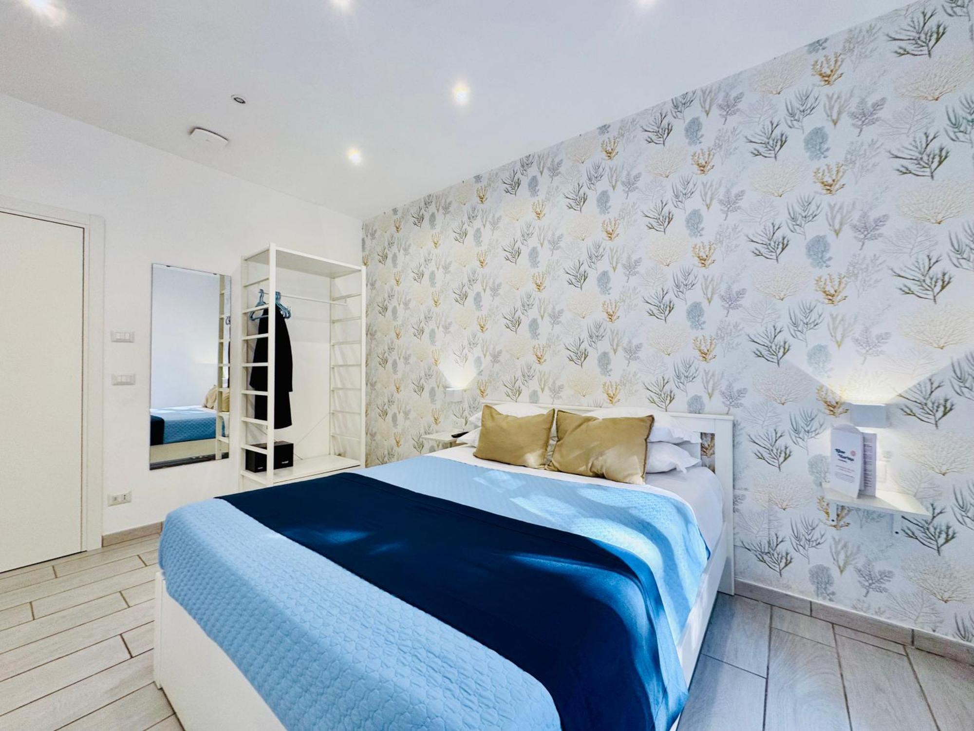 Yourhome - Blue Marina Rooms Sorrento Bagian luar foto